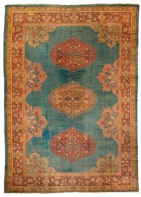 Ushak, - Oriental Carpets, Textiles and Tapestries