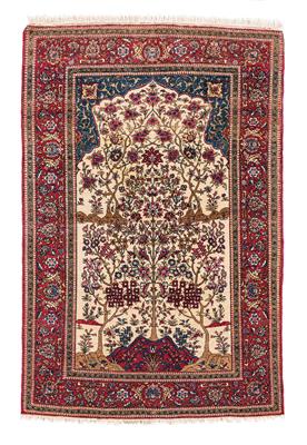 Isfahan Nadjafabad, - Oriental Carpets, Textiles and Tapestries