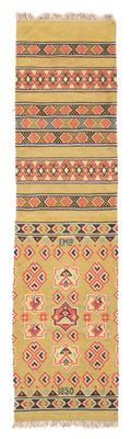 Rölakan Agedyna Kilim, - Oriental Carpets, Textiles and Tapestries