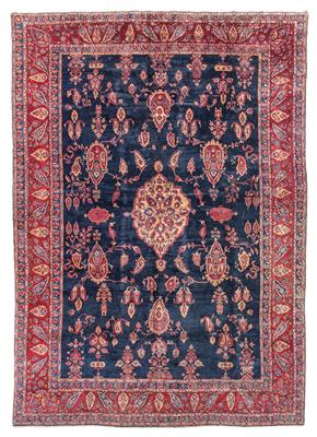 Saruk, - Oriental Carpets, Textiles and Tapestries