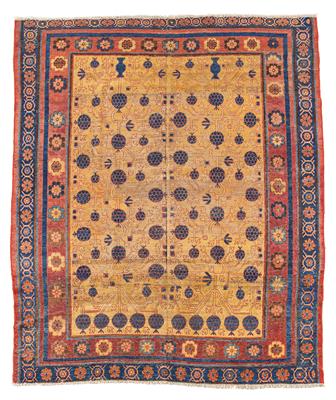 Khotan Fragment,  ca. 237 x 205 cm, - Orientteppiche, Textilien und Tapisserien