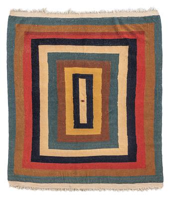Persian Hand-Knotted Carpet, - Tappeti orientali, tessuti, arazzi