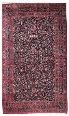 Mashhad, Iran, c. 560 x 350 cm, - Oriental Carpets, Textiles and Tapestries