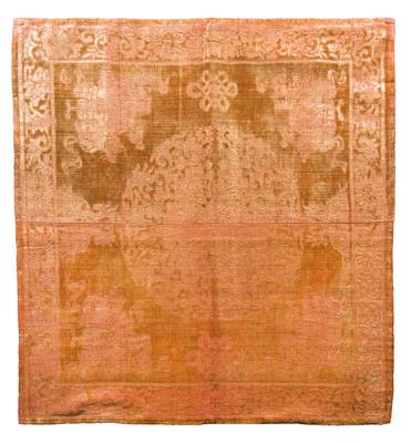 Velvet, China, c. 91 x 85 cm, - Oriental Carpets, Textiles and Tapestries