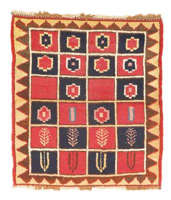Gabbeh,  Iran, ca. 141 x 124 cm, - Orientteppiche, Textilien und Tapisserien