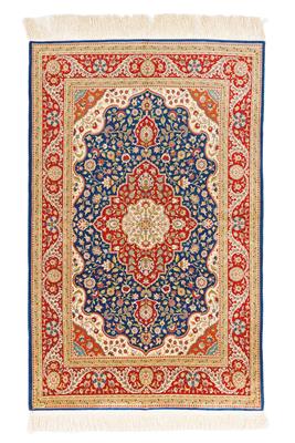 Hereke 10 x 10, Turkey, c. 199 x 127 cm, - Oriental Carpets, Textiles and Tapestries