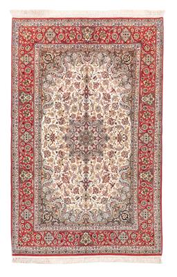Isfahan Finest Quality, - Orientální koberce, textilie a tapiserie