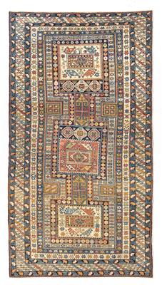 Baku, Ostkaukasus, ca. 238 x 129 cm, - Orientteppiche, Textilen und Tapisserien