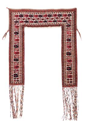 Tekke Kapunuk, Turkmenistan, ca. 119 x 105 cm, - Orientteppiche, Textilen und Tapisserien
