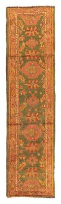 Ushak, Turkey, c. 356 x 92 cm, - Orientální koberce, textilie a tapiserie