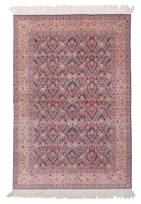 Hereke Silk 13 x 13, China, c. 183 x 122 cm, - Oriental Carpets, Textiles and Tapestries