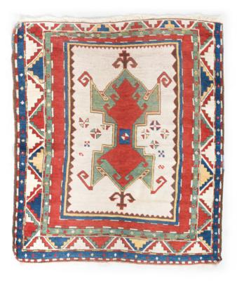 Animal Fur Kazak, Caucasus, c. 141 x 123 cm, - Orientální koberce, textilie a tapiserie