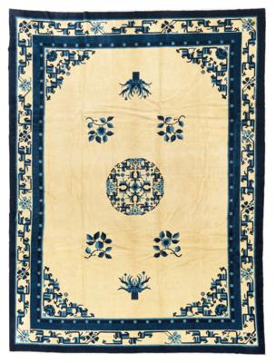 Peking, Nordostchina, ca. 365 x 275 cm, - Oriental Carpets, Textiles and Tapestries