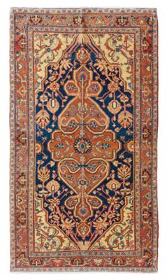 Heriz, Iran, ca. 230 x 130 cm, - Orientteppiche, Textilien & Tapisserien