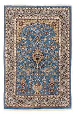 Isfahan, Iran, c. 172 x 120 cm, - Oriental Carpets, Textiles and Tapestries