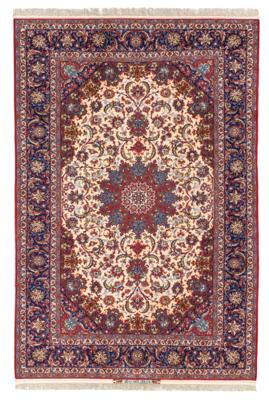 Isfahan, Iran, c. 300 x 200 cm, - Oriental Carpets, Textiles and Tapestries