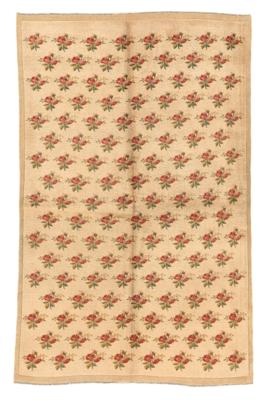 Mashhad, Iran, c. 207 x 126 cm, - Oriental Carpets, Textiles and Tapestries