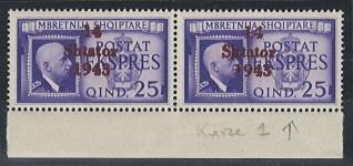 ** - D. Bes. Albanien Nr. 14 und 14 VI "1" von "1943" verkürzt, - Briefmarken