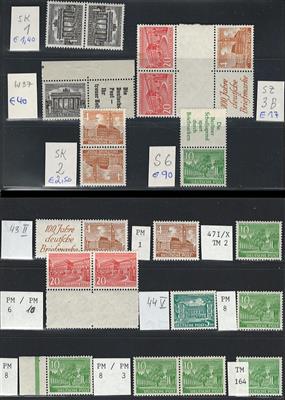 **/* - Berlin - Kl. Spezialpartie Bauten mit Plattenf., - Briefmarken