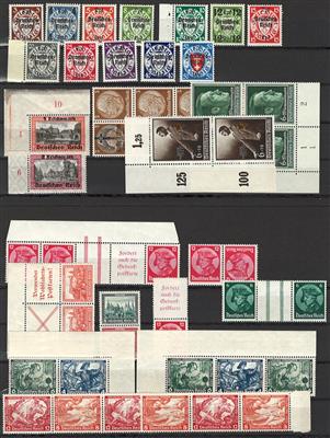 ** - Partie D.Reich ab 1933 mit Zusammendr. und etwas Dienst - auch Viererbl., - Briefmarken