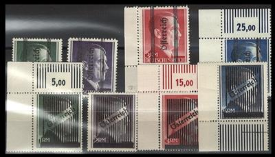 ** - Sammlung Österr. 1945/1977 u.a. mit Gitter, - Briefmarken