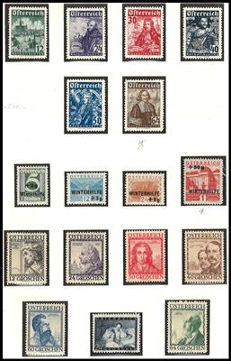**/* - Sammlung Österr. Ausg. 1918/1937 m. Portom., - Briefmarken