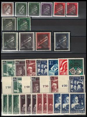 ** - Partie Österr. 1945/1953 mit Gitter - Kindheit (3) - Kärnten (3) - Flug 1950/53 - Wiederaufbau II (2), - Známky a pohlednice