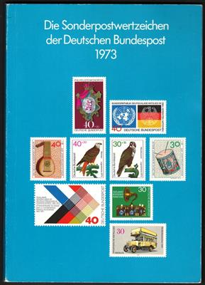 ** - BRD - Jahrbuch 1973 "Die Sonderpostwertzeichen der Deutschen Bundespost 1973" in Plastikhülle, - Francobolli e Cartoline
