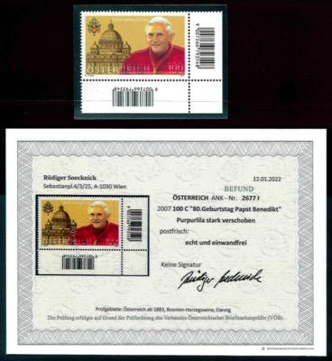 ** - Österr. Nr. 2677 I (Papst Benedikt XVI) mit stark verschobener Farbe Purpurlila , - Známky a pohlednice
