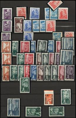 **/*/gestempelt - Jugoslawien u. Nachfolgestaaten - Partie Dubl., - Stamps and postcards