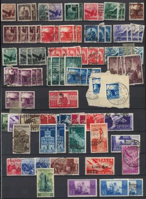 */gestempelt - Bestand Italien und Kolonien, - Známky a pohlednice