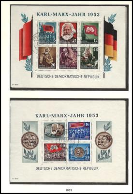 .gestempelt - Sammlung DDR 1949/1990 u.a. mit MARX - Blöcken, - Briefmarken und Ansichtskarten