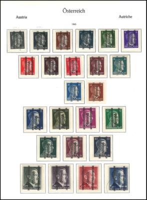 **/gestempelt - Sammlung Österr. 1945/1978 meist ** und gestempelt gesammelt, - Briefmarken und Ansichtskarten