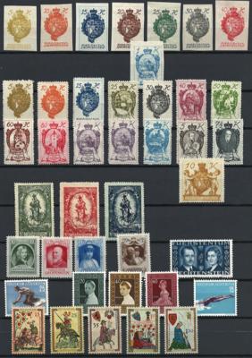 ** - Partie Liechtenstein aus ca. 1920/2010 - u.a. FRANKATURWARE, - Briefmarken und Ansichtskarten