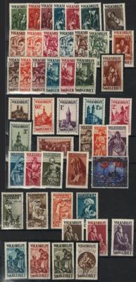 **/* - Saubere Sammlung Saargebiet u.a. mit Nr. 122/25, - Briefmarken und Ansichtskarten