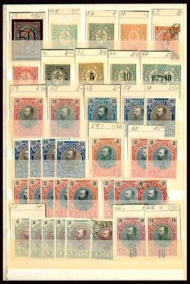*/**/gestempelt - Kl. Sammlung BULGARIEN Ausg. 1885/1940 - mit 16 div. Sätzen meist *, - Stamps and postcards