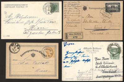 Poststück - Österr. ab Monarchie - 17 Belege meist mit Stempeln von Schlössern, - Briefmarken und Ansichtskarten