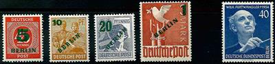 ** - Berlin Nr. 64/67 und 128,(5)   MI - Briefmarken
