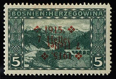 Bosnien * - 1915 KWM 7 Heller auf 5 Heller grün mit Doppeldruck wovon einer kopfstehend ist, - Známky