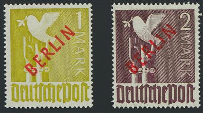 ** - Berlin Nr. 21/34 (Berlin rot) kpl. Satz, - Stamps