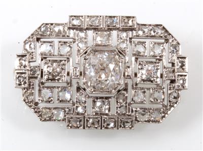 Diamantbrosche zus. ca. 1,80 ct - Schmuck - Perlen und Korallen