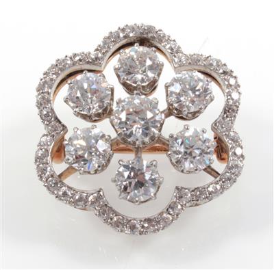 Diamantbrosche zus. ca. 3,80 ct - Weihnachtsauktion Juwelen