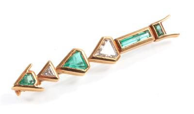 Diamant Smaragdstabbrosche - Jewellery