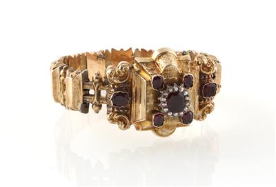 Granat Halbperlen Biedermeier Armkette - Exquisite jewellery