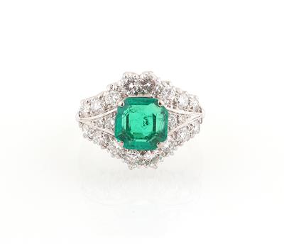Brillant Smaragd Ring - Erlesener Schmuck