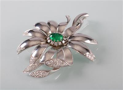 Brillant Smaragdbrosche - Exquisite jewellery