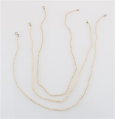 3 Griesperlen Colliers - Exquisite jewellery