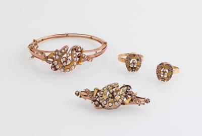 Halbperlen Demi Parure - Exquisite jewellery