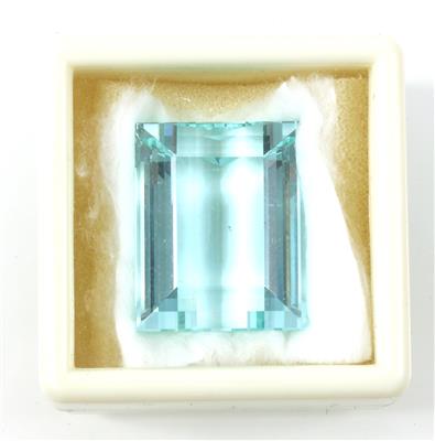 Loser Aquamarin 54,30 ct - Diamanten und exklusive Farbsteinvarietäten