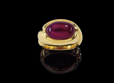 Petochi Ring mit unbehandeltem Rubin ca. 11,20 ct - Exclusive diamonds and gems